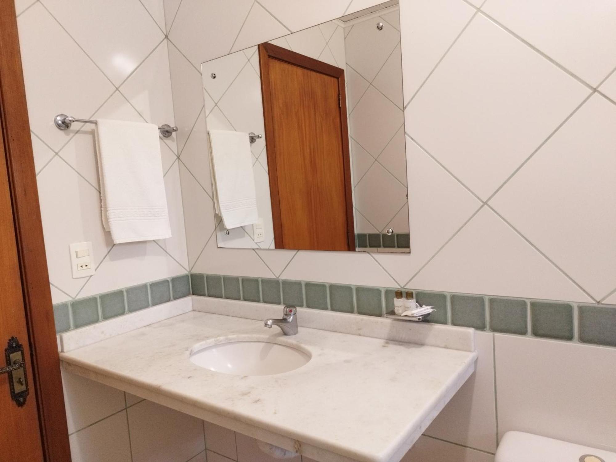 Hotel Spazio Ivoti エクステリア 写真